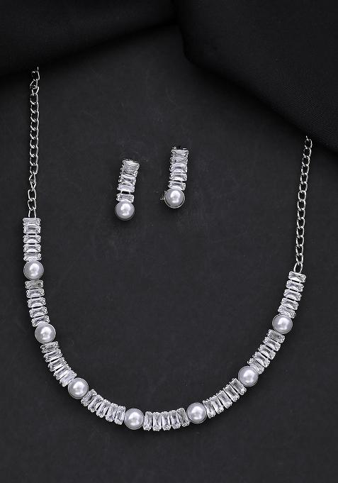 Silver Plated Pearl And Stone Studded Necklace Set
