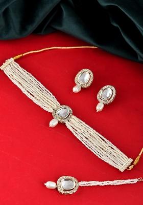White Kundan Studded Choker Set
