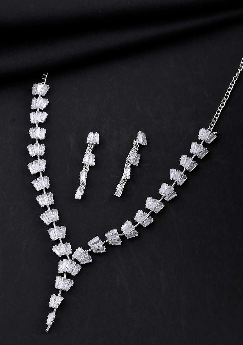Silver Plated Artifical Stone Studded Necklace Set - Indya
