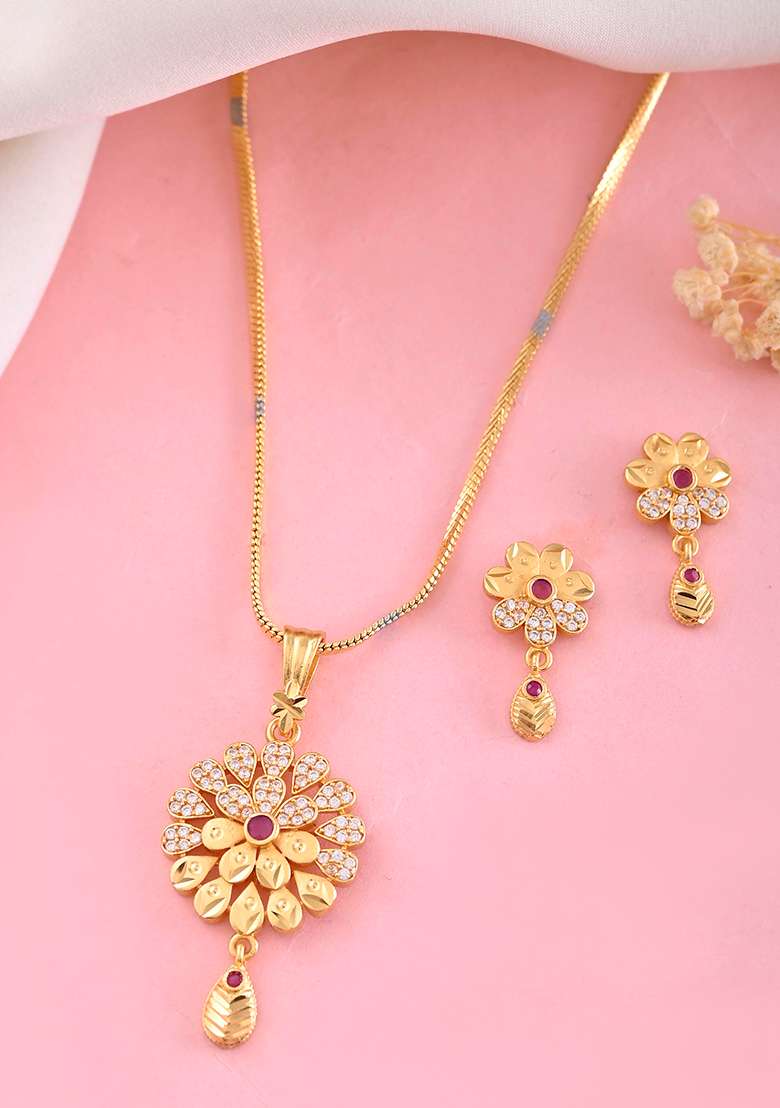 Gold Plated Floral Shaped Ad Stone Studded Chain Set - Indya