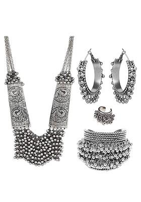 Silver Beaded Silver Plated Necklace Set