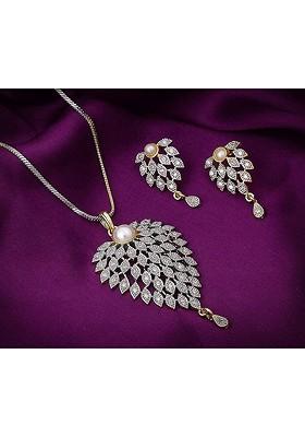 Gold Stone Studded Gold Plated Necklace Set