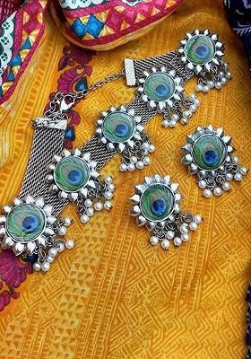 Silver Beaded Silver Plated Necklace Set