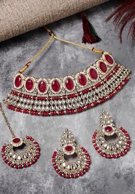 Magenta Beaded Gold Plated Necklace Set