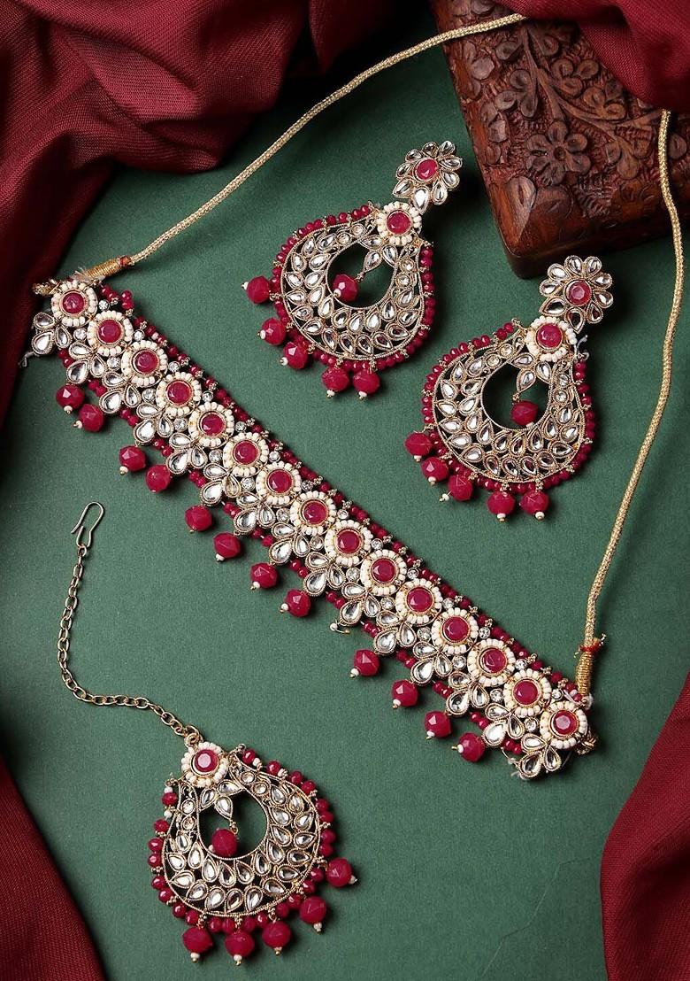 Magenta Beaded Gold Plated Necklace Set