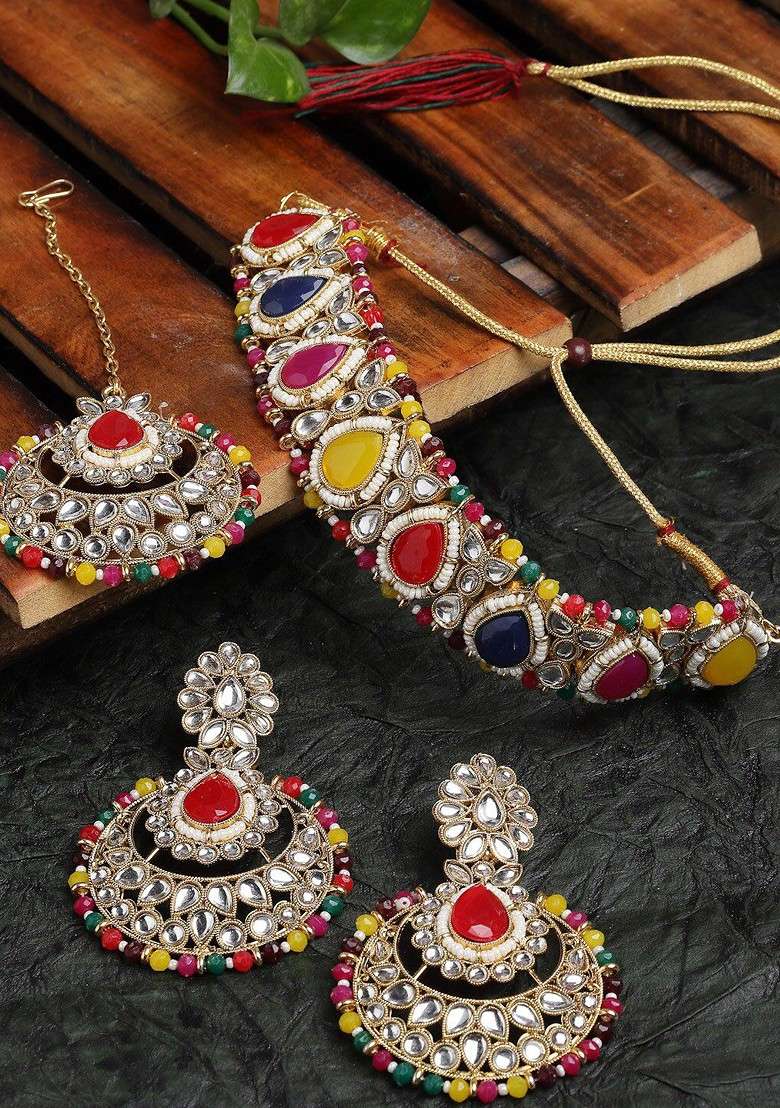 Gold Kundan Studded And Pearl Beaded Gold Plated Necklace Set - Indya
