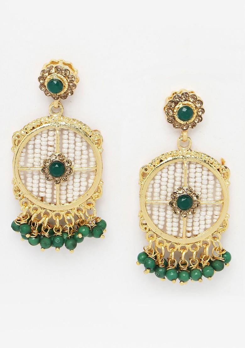 Green Stone Studded And Pearl Beaded Jewellery Gold Plated Necklace Set