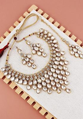 Gold Studded Gold Plated Necklace Set - Indya
