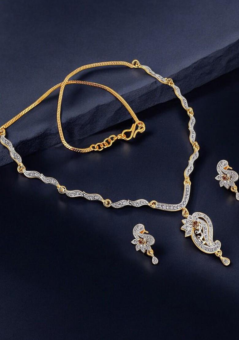Gold Studded Gold Plated Necklace Set