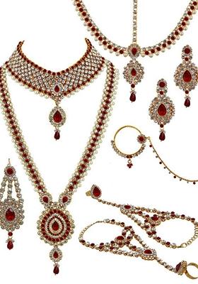 Gold Studded Gold Plated Necklace Set