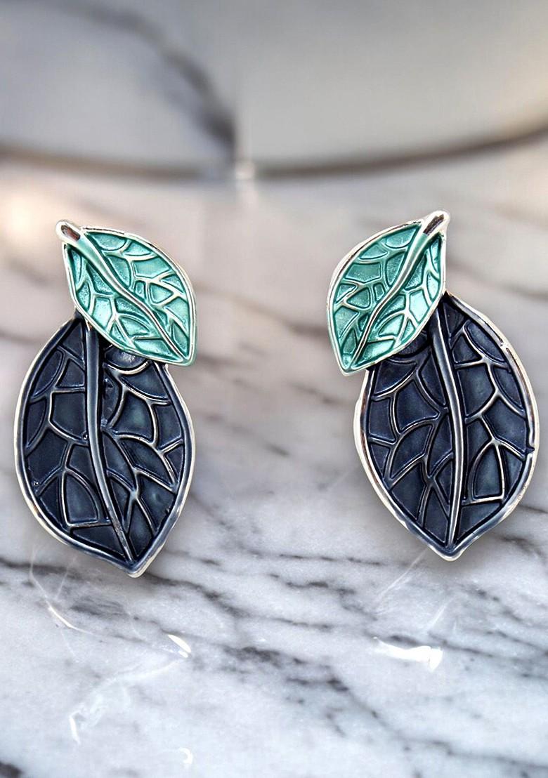 Silver Studs Silver Plated Necklace Set