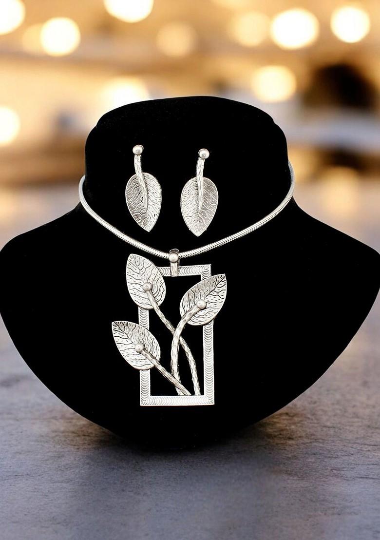 Silver Leaf Silver Plated Necklace Set
