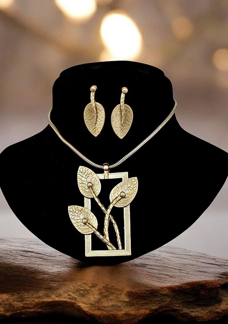 Gold Leaf Gold Plated Necklace Set