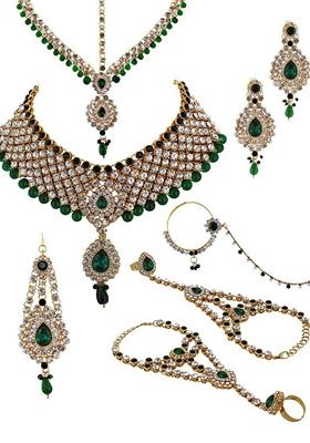 Gold Studded Gold Plated Necklace Set