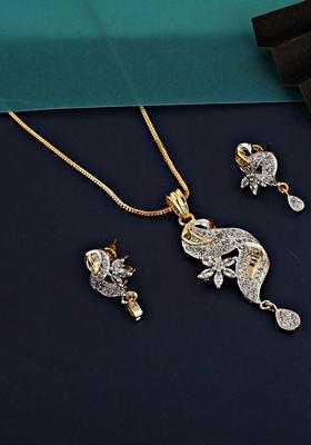 White American Diamond Gold Plated Necklace Set