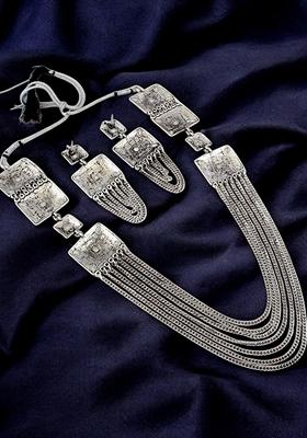 Silver Studded Silver Plated Necklace Set