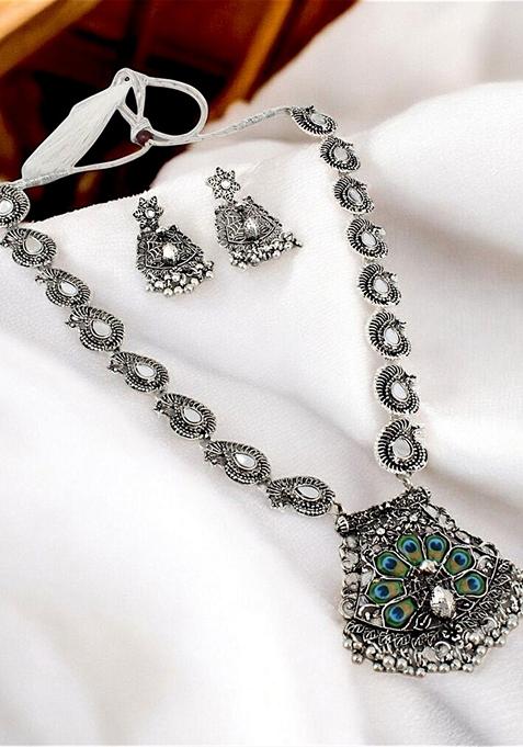 Silver Studded Silver Plated Necklace Set