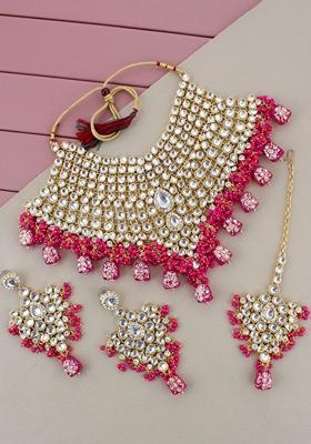 Gold Studded Gold Plated Necklace Set