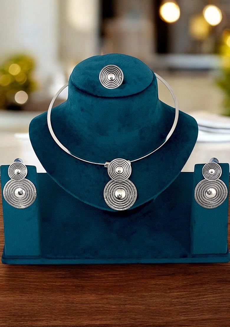 Silver Studs Silver Plated Necklace Set