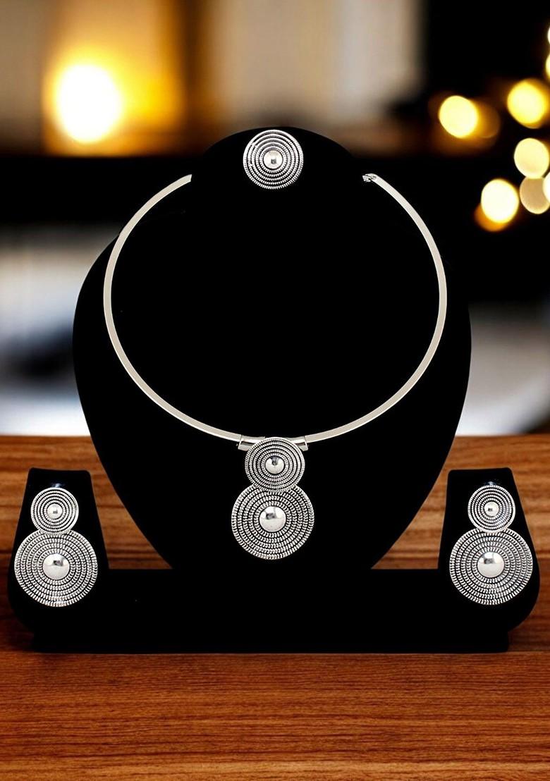 Silver Studs Silver Plated Necklace Set