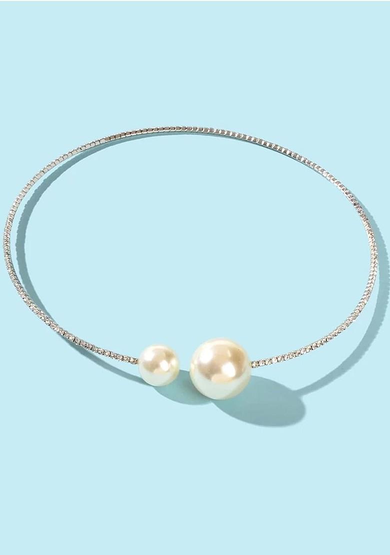 Silver Studded Silver Plated Necklace Set