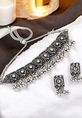 Silver Studded Oxidised Necklace Set