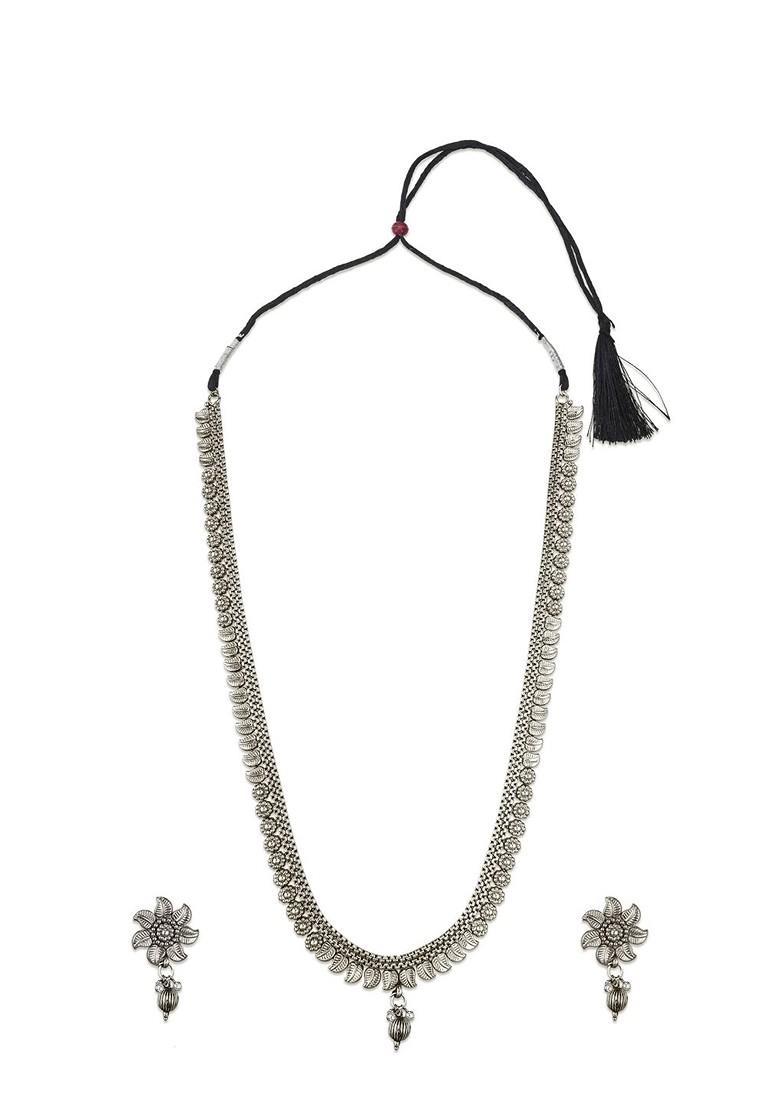 Silver Oxidised Silver Plated Beaded Floral Design Jewellery Set