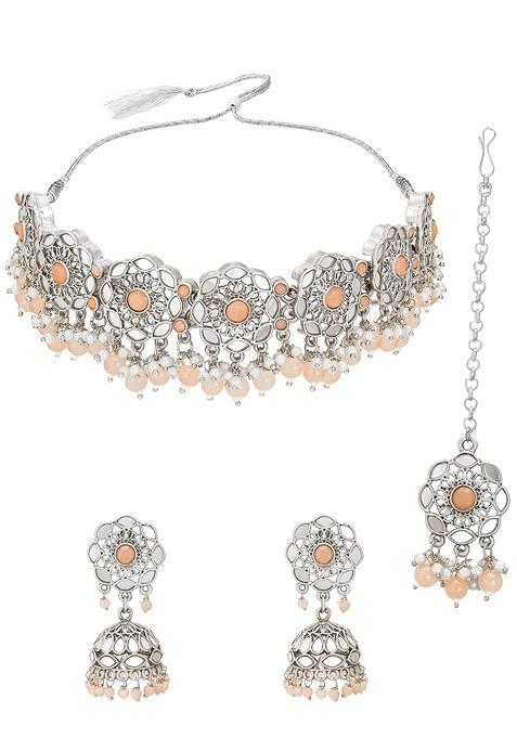 Silver Silver Toned And Beige Stone Studded And Pearl Beaded Handcrafted Jewellery Set