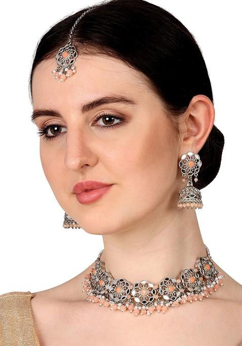 Silver Silver Toned And Beige Stone Studded And Pearl Beaded Handcrafted Jewellery Set