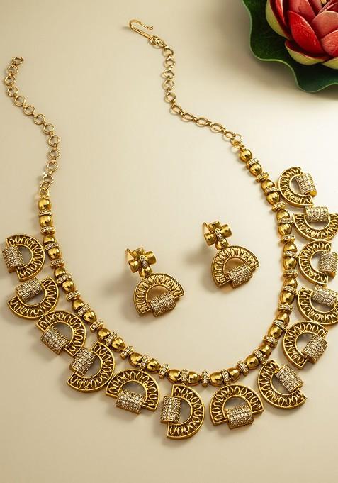 Gold Plated Stones Studded And Beaded Jewellery Set