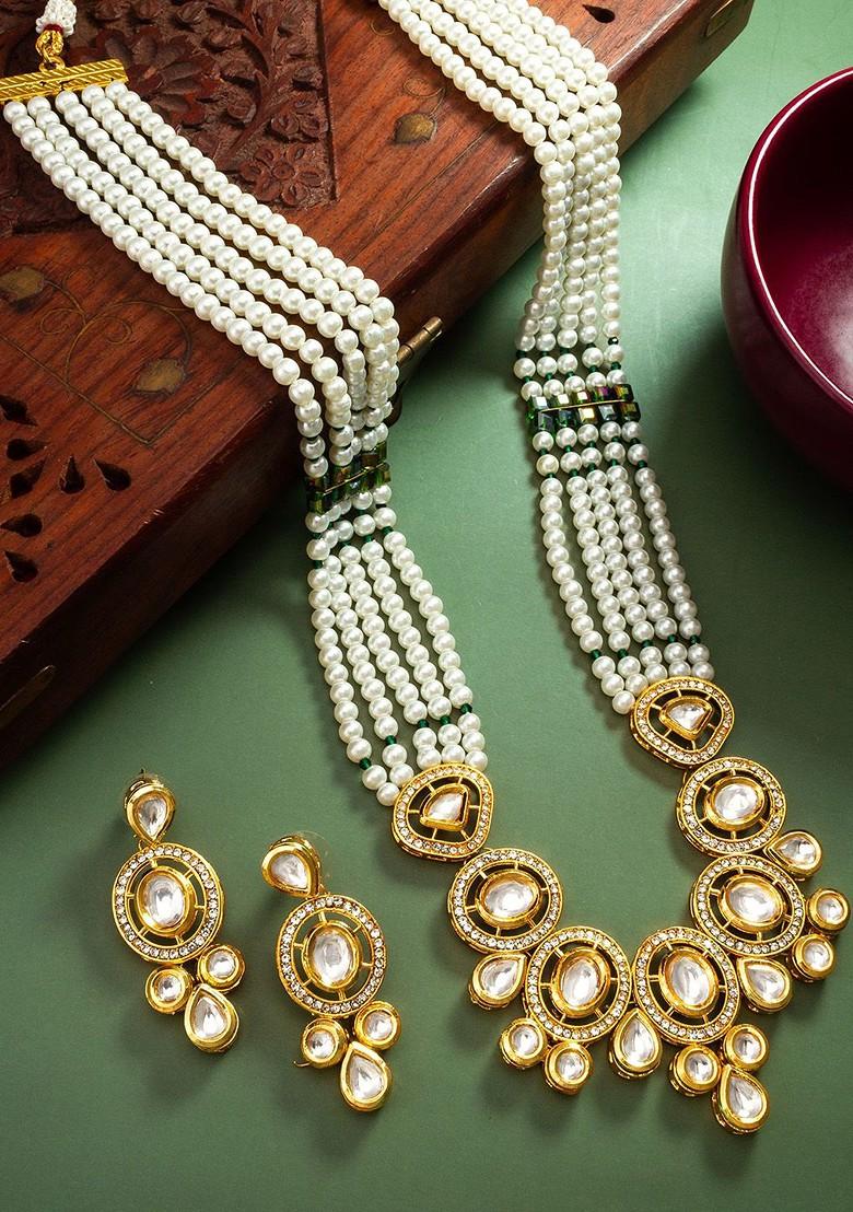Gold Plated Kundan Studded And Beaded Jewellery Set