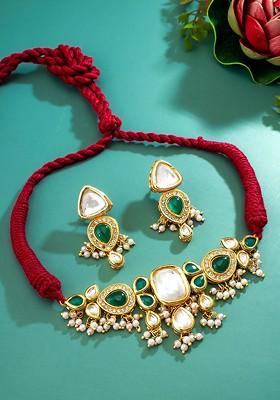 Gold Plated Kundan Studded And Beaded Jewellery Set