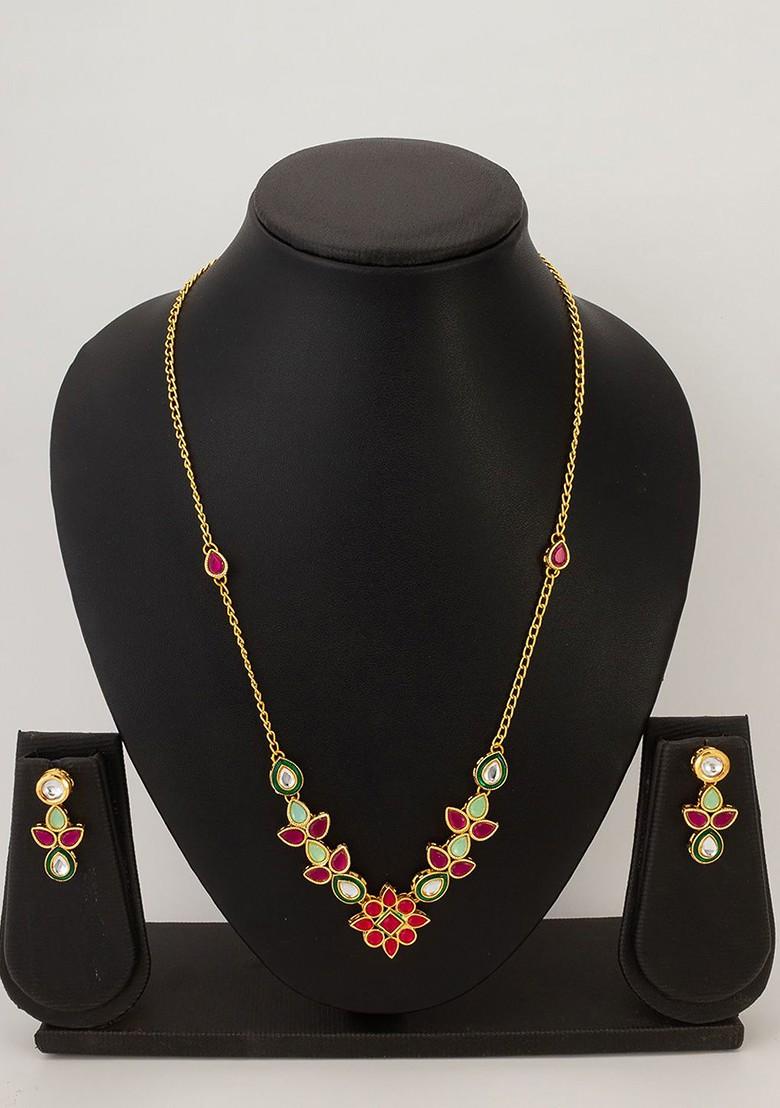 Gold Plated Kundan Studded Jewellery Set