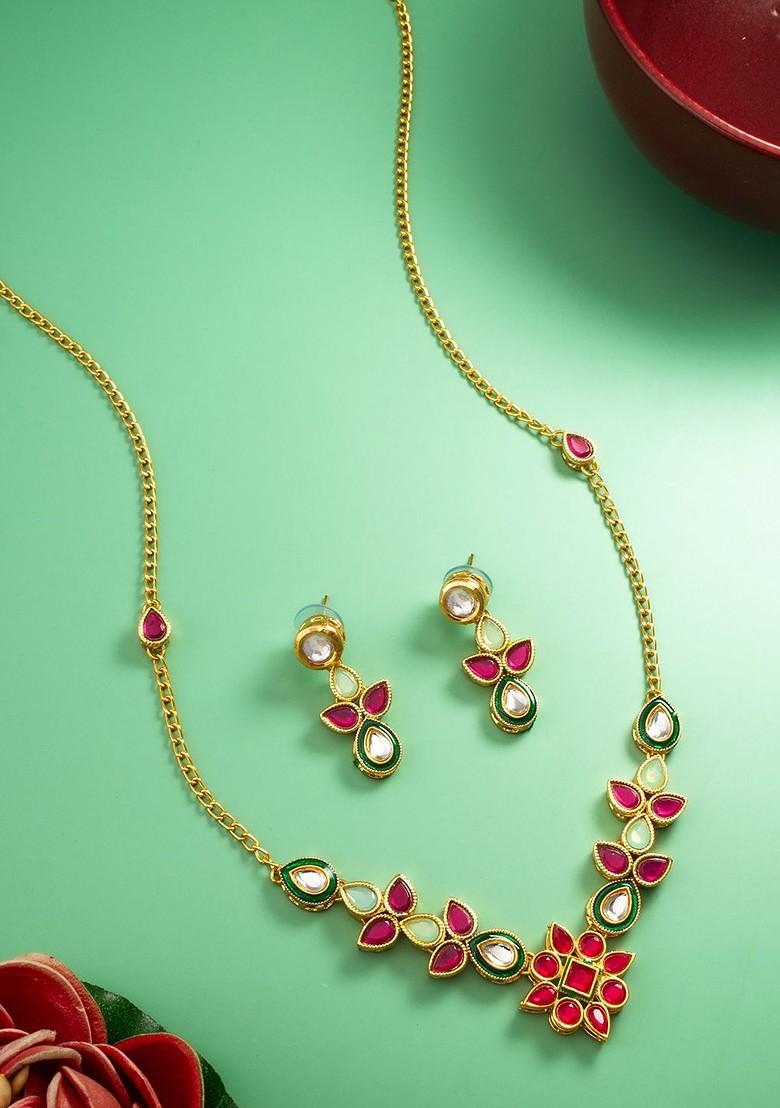 Gold Plated Kundan Studded Jewellery Set