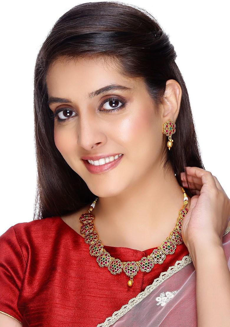 Gold Toned And Pink Studded Antique Gold Choker Jewellery Set