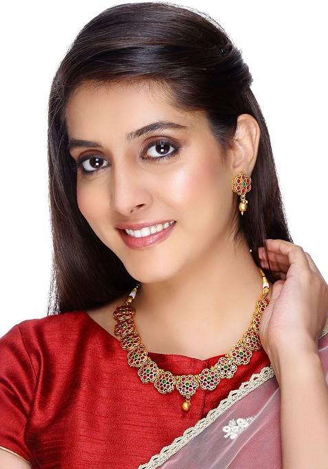 Gold Toned And Pink Studded Antique Gold Choker Jewellery Set