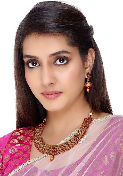 Women Gold Toned Antique Temple Choker Jewellery Set