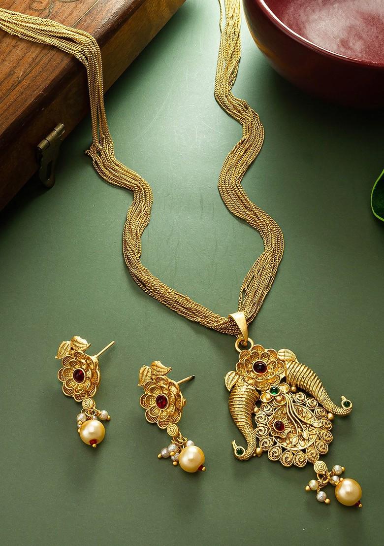 Gold Plated Stone Studded Jewellery Set