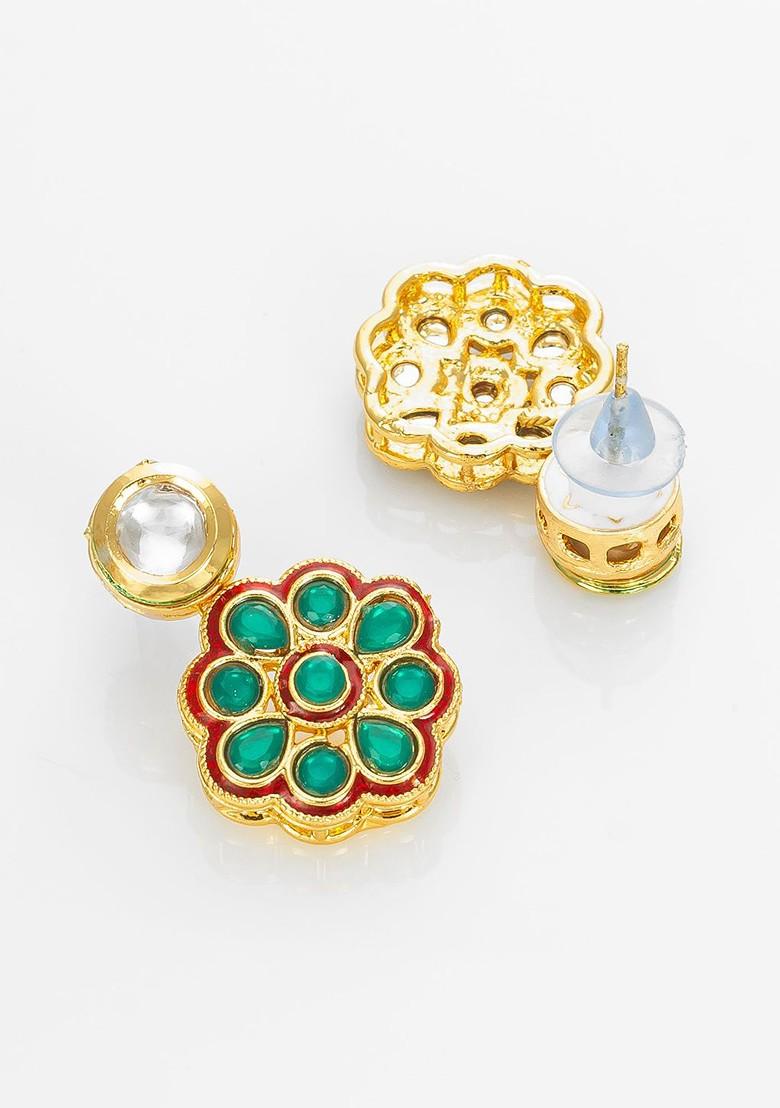 Kundan Studded And Beaded Choker Jewellery Set