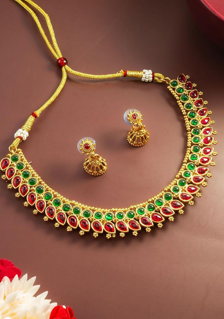 Kundan Studded Jewellery Set