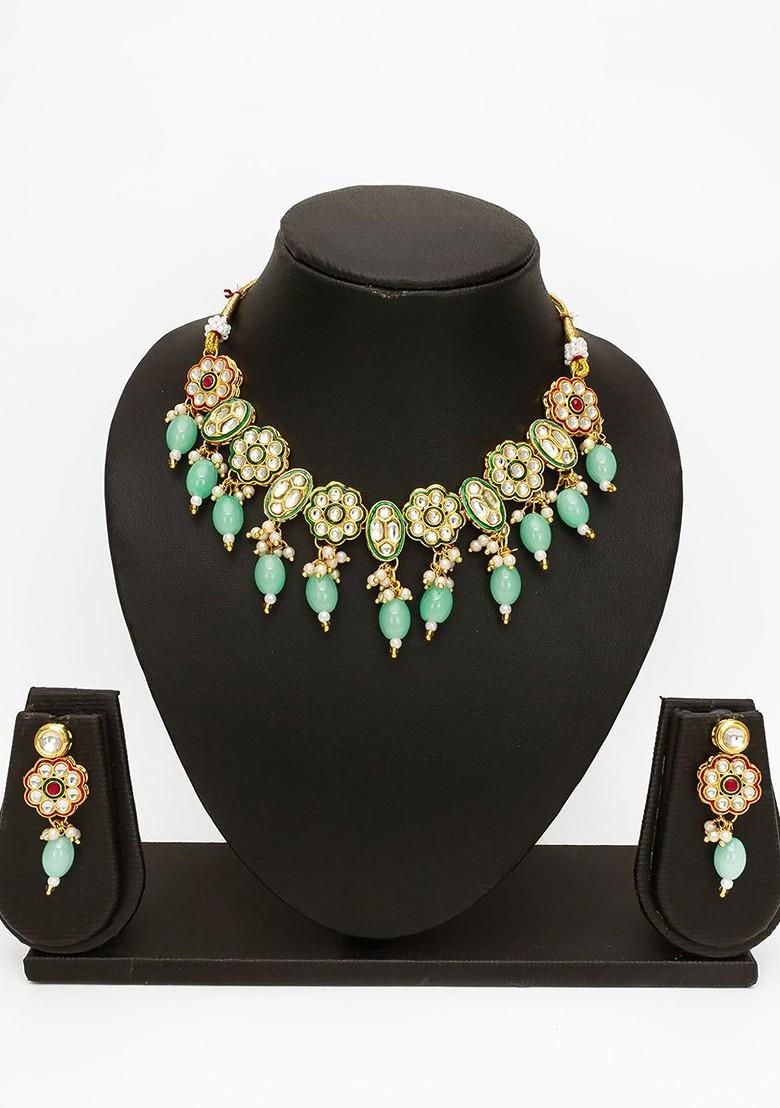 Kundan Studded And Beaded Choker Jewellery Set