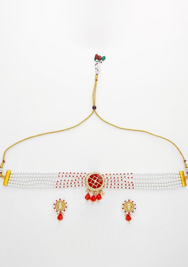 Gold Plated Kundan Stone Studded And Pearl Beaded Jewellery Set