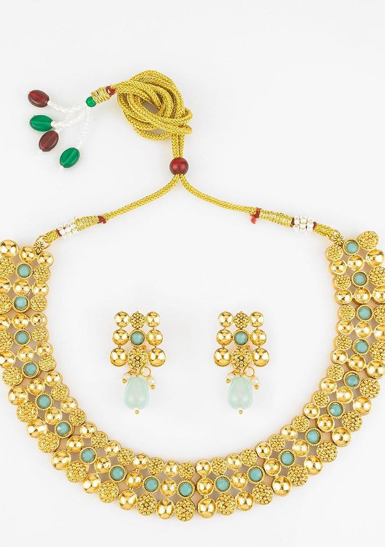 Kundan Studded Jewellery Set