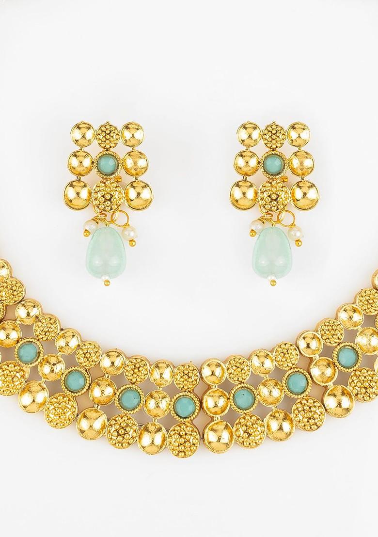 Kundan Studded Jewellery Set