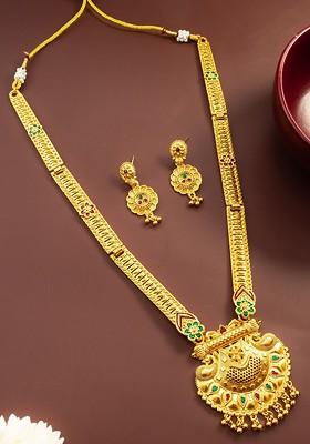 Kundan Studded Jewellery Set