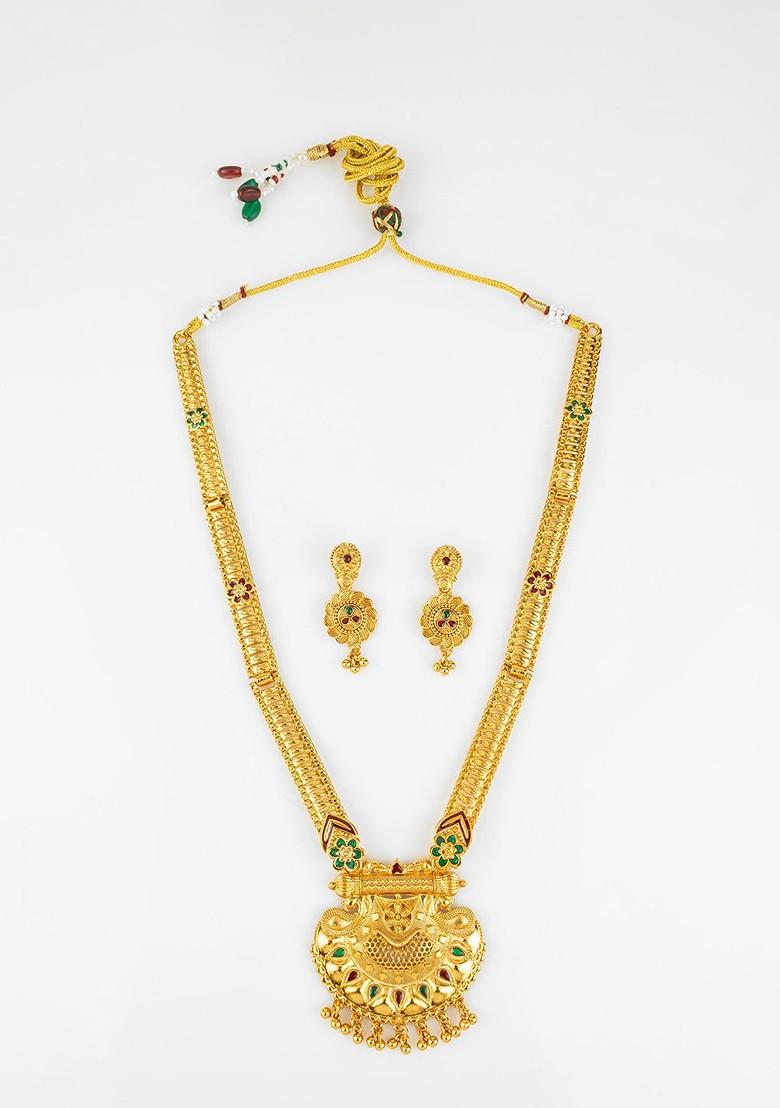 Kundan Studded Jewellery Set