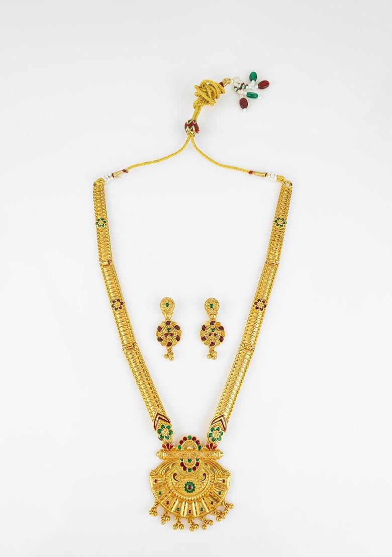 Kundan Studded Jewellery Set