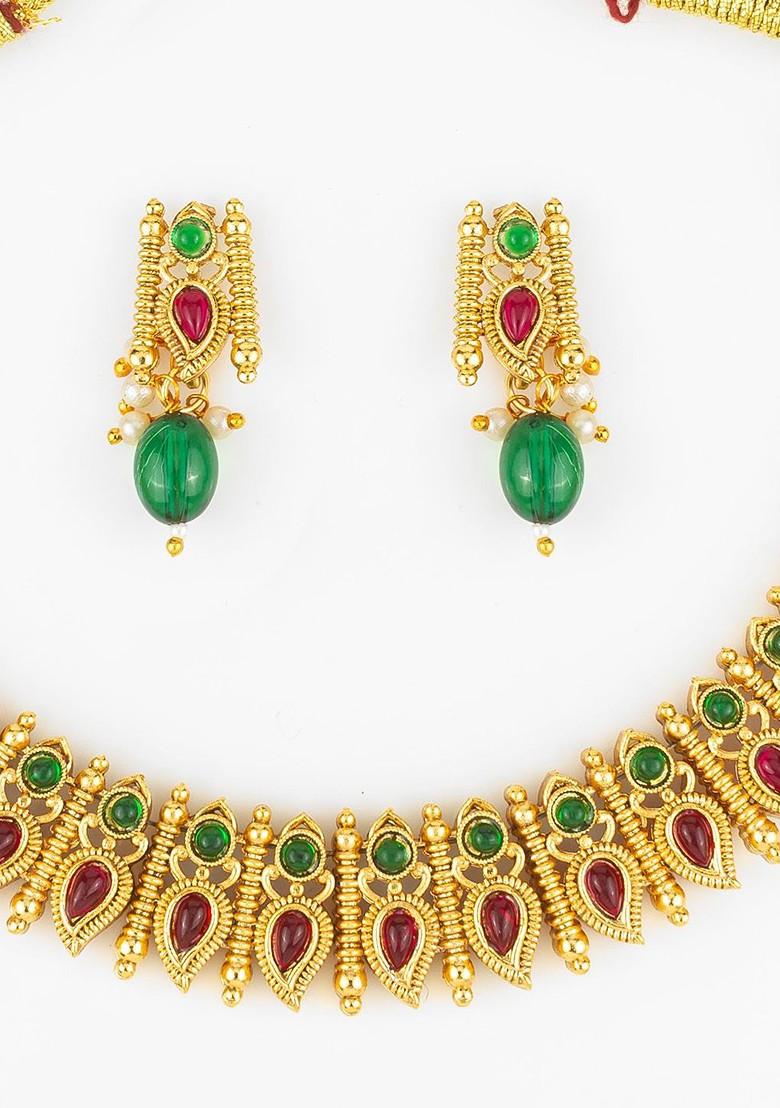 Kundan Studded Jewellery Set