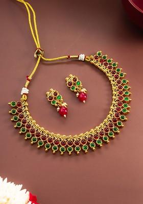Kundan Studded Jewellery Set