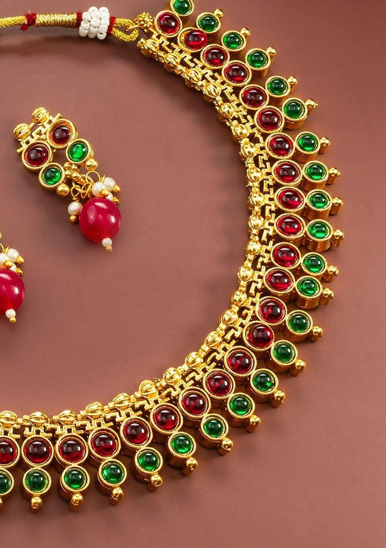 Kundan Studded Jewellery Set